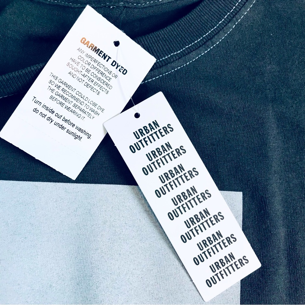 Mac Miller American Rapper Urban Outfitters Portrait Tee Dyed Garment NWT - Picture 4 of 4
